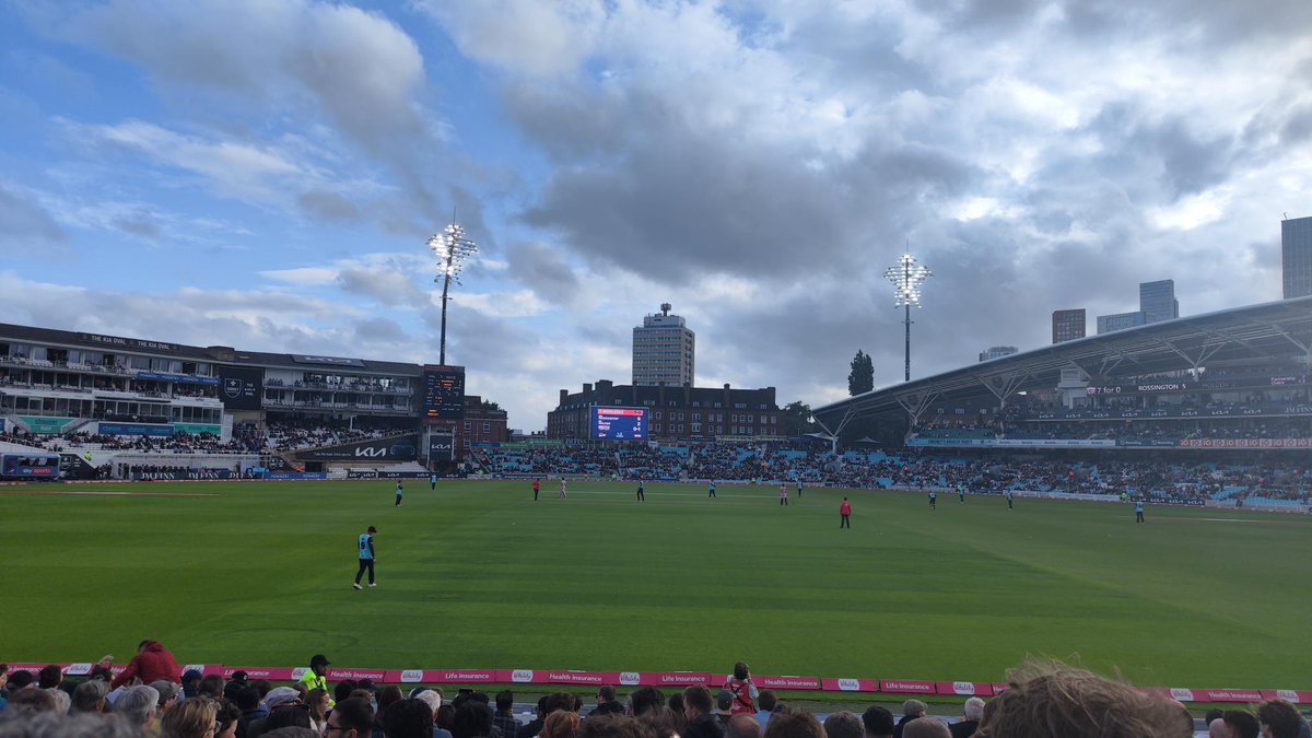 InfuseGroup's tweet photo. A few photos from our UK Team outing yesterday, where we went to watch Surrey v Middlesex T20 Cricket at The Oval!

#TeamInfuse https://t.co/8QmnWDo8Os