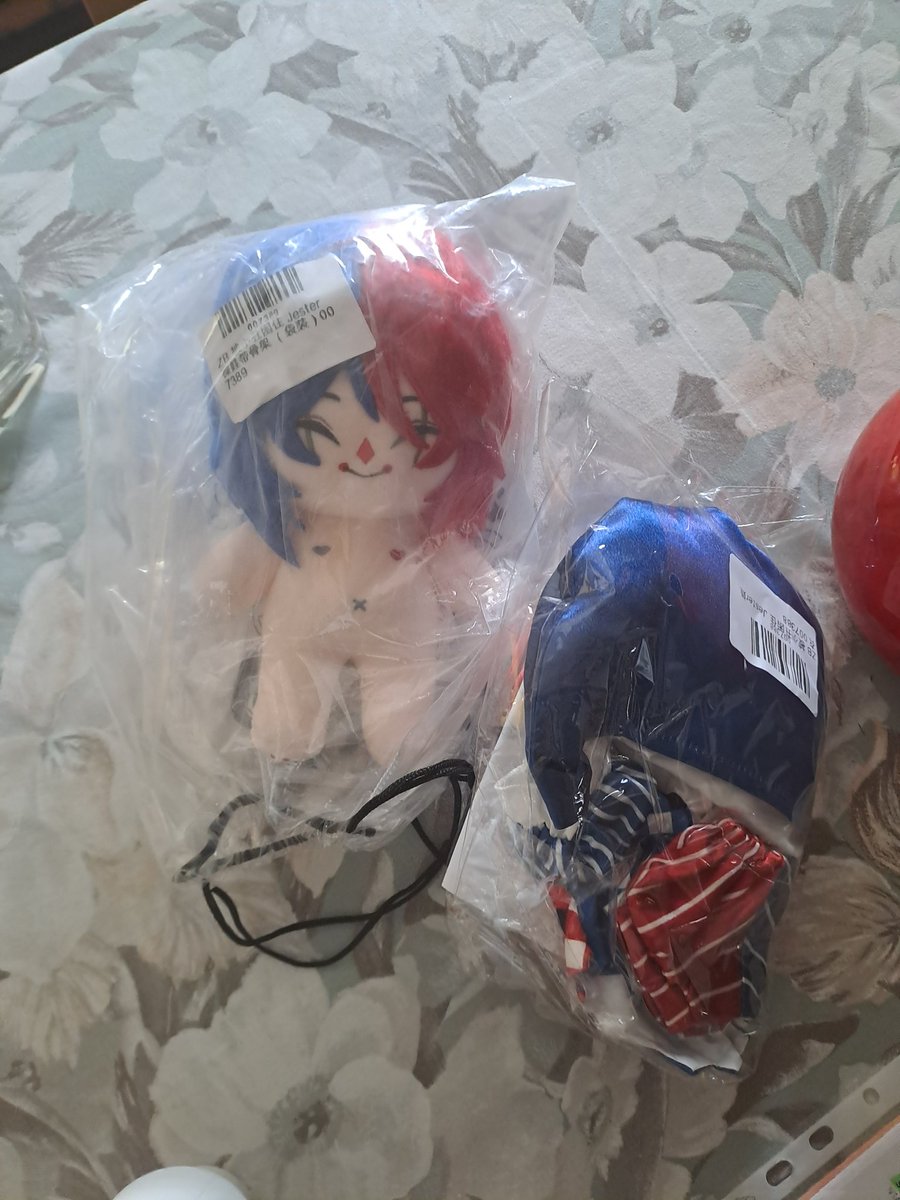 Abyssiamermaid's tweet photo. My beanie is here, wiwiwiiwwi
#trappedwithjester https://t.co/UFHHMrQsiY