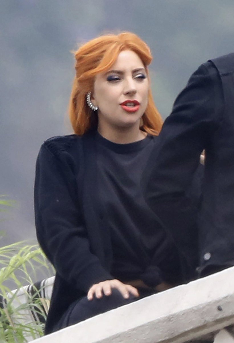 grxndesenigma's tweet photo. 9 years ago today: Lady Gaga on set for ‘A Star Is Born’ https://t.co/zeV2mF0Svl