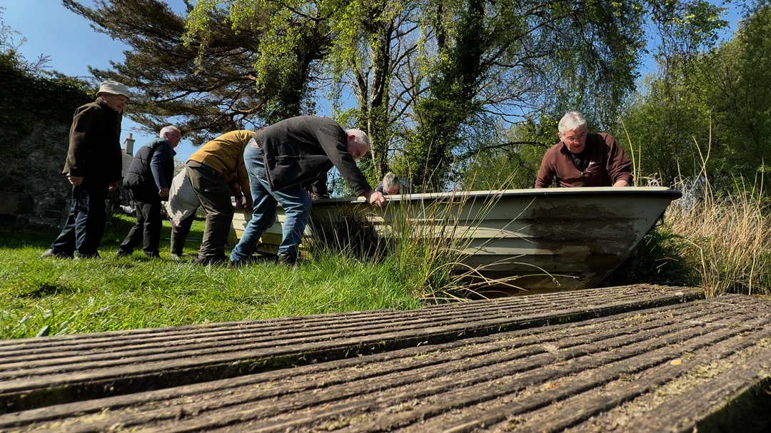 WalesFishing's tweet photo. Celebrating Volunteers’ Week: The Unsung Heroes of Welsh Angling Clubs! 🏴󠁧󠁢󠁷󠁬󠁳󠁿🎣

As we mark Volunteers’ Week, we call on everyone to recognise &amp; celebrate the incredible contribution made by Welsh angling clubs 💚

Find out more: https://t.co/EmadUYtqAb

#fishinginwales https://t.co/BWrNs9uObG
