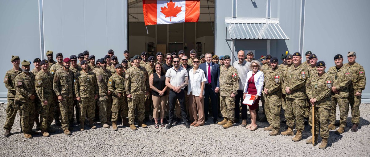 VTNCanada's tweet photo. Today, on #CAFDay, we pay tribute to all members of the Canadian Armed Forces, both past and present, for their dedication to safeguarding Canada's security and fostering peace. Thank you for your service!

Aujourd’hui, à l’occasion de la Journée des Forces armées canadiennes (FAC), nous rendons hommage à tous les membres des FAC, d’hier et d’aujourd’hui, pour leur dévouement à la protection de la sécurité du Canada et à la promotion de la paix. Merci pour votre service !