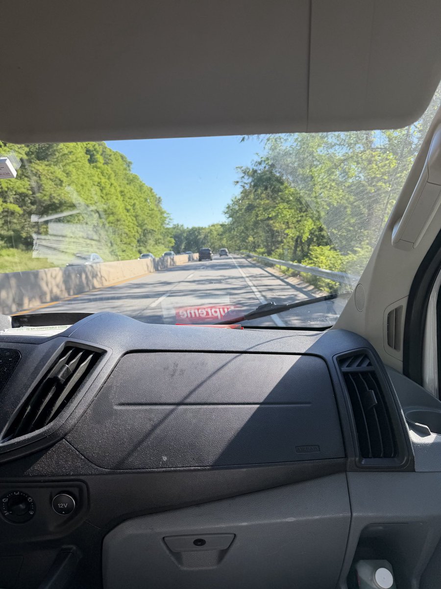 Catchmyaura's tweet photo. co pilot. https://t.co/fPgpBSuuhr