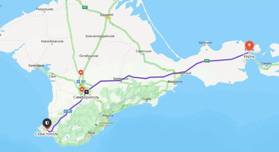 JayinKyiv's tweet photo. Move over Southern Corridor. There's a new Highway of Death in town. And its about 250km from the front line.

Tavrida Highway, Crimea https://t.co/3L54Jk9fdF