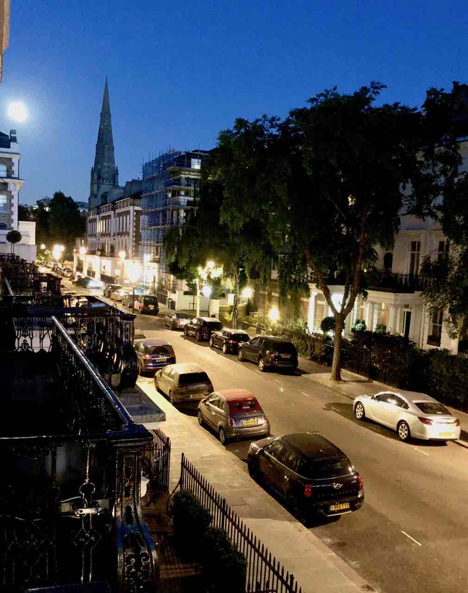 crowdfundinside's tweet photo. UK Mortgage Sector Shows Mixed Signals as Consumers Take Cautious Approach : Analysis https://t.co/63x4gGkeaV https://t.co/5xzFLXtHRF