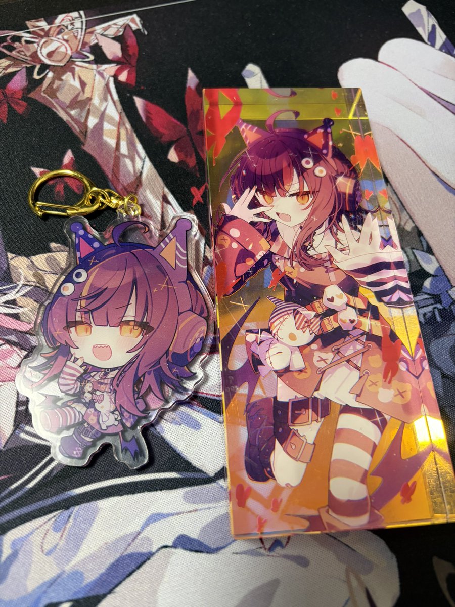 春日先生の届いたー！！ 初のアクリルブロック！ 先生の絵全部可愛