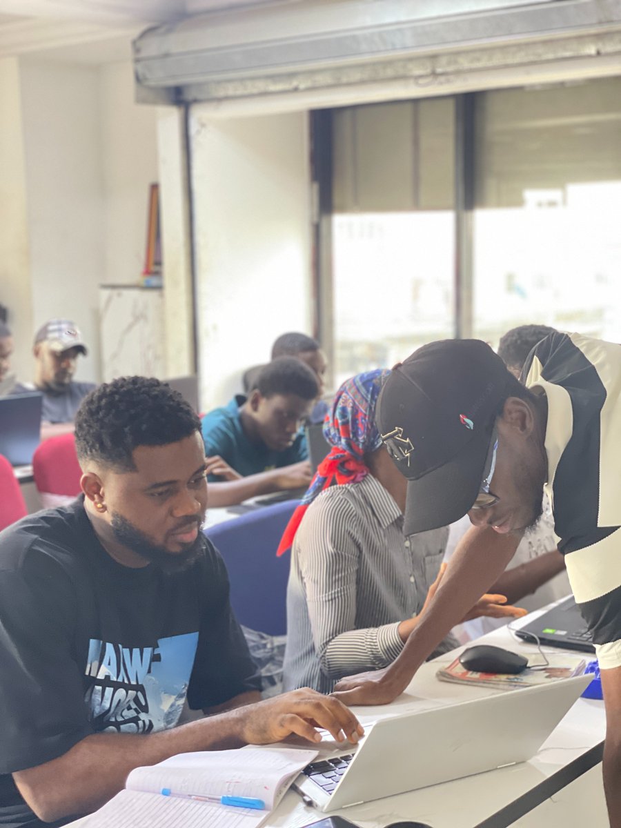 decentitservics's tweet photo. New month. Fresh momentum.
Classes are already in motion at DITS Academy 🚀

Your tech journey doesn’t kick-start until you get it started. 

Tap the link in the bio or DM us to enroll NOW. https://t.co/S9LggGGonK