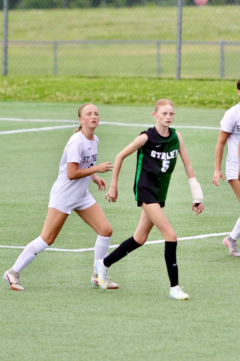 BryleeGood2029's tweet photo. My HS season came to an end w/ our loss in the State Qtr finals. I fractured my arm in game 1 but came back to play in the last game. I loved this team so much!

@ImCollegeSoccer @ImYouthSoccer @TopDrawerSoccer @PrepSoccer @TheSoccerWire @staleysoccer @staleysoccerfan https://t.co/PkjlMNevi3