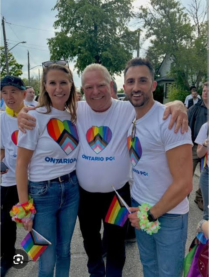 robertbeaudoin2's tweet photo. In the UK, they have clowns disguised as police officers parading in support of the cult of gender ideology.

In Canada, we have a clown disguised as a 'Conservative' Premier of Ontario parading in support of the cult of gender ideology.

Very amusing 🤡 https://t.co/WYB4qikq1E