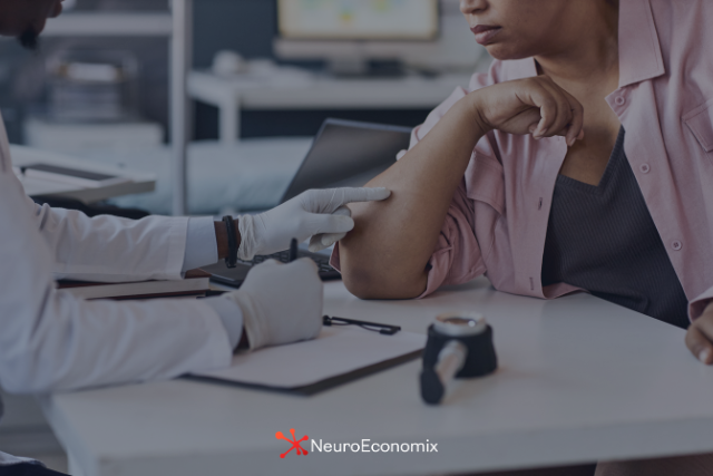 NeuroEconomix's tweet photo. El gobierno intervino una EPS por problemas financieros que él mismo causó al no actualizar la UPC.

La Corte Constitucional tuvo que revertirlo.

¿Qué tiene que cambiar?  blog aquí: https://t.co/jJmdZS4NG8👇 🔗 https://t.co/hdlmfZ3WGo