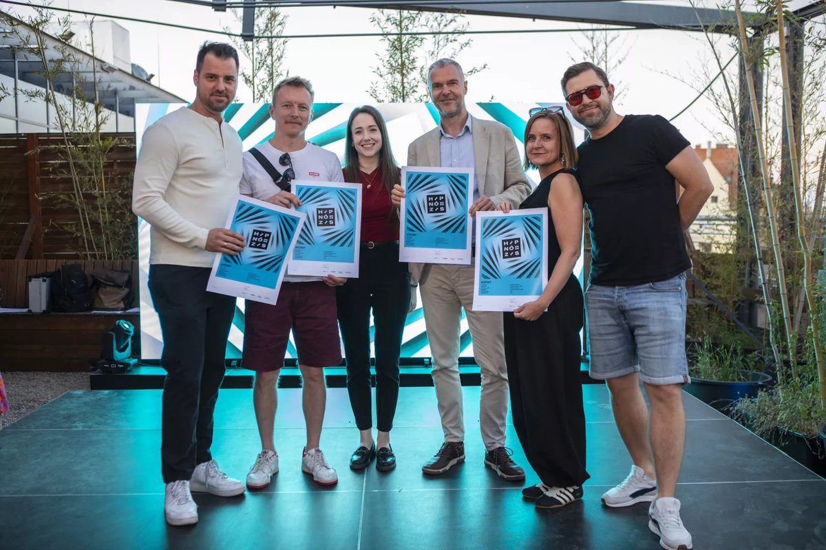 Transparency_HU's tweet photo. Corrupt Square, @Transparency_HU's unique, AR-based exhibition on the systematic corruption of the Orbán-regime has won 4 awards on one of Hungary's oldest and most noble competition Hipnózis!

We are delighted that we had the chance to work together w/ Publicis Group Hungary! https://t.co/2mnQZbLktC