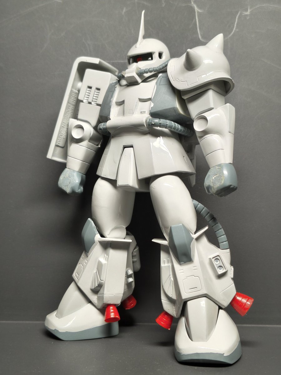 TaK_PSO's tweet photo. MS-06R-1A
高機動型ザク
シン・マツナガ大尉機
ここまで作って何十年か寝かしていた物を再開
足りないディテールを追加して塗装はやり直します
久々にガンプラを作りたい気分なんです https://t.co/wdXTKdtLMP