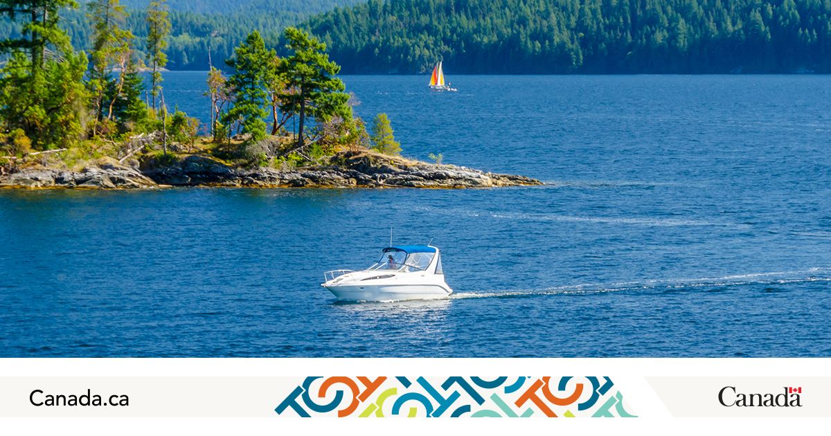 Transport_gc's tweet photo. Buying a pleasure craft? The purchase is just the beginning. 🛥️

From safety equipment to operator responsibilities, every pleasure craft owner has a role to play on Canada’s waterways.

This summer, know your responsibilities before you head out. 🌊 https://t.co/RLjyLefDKw