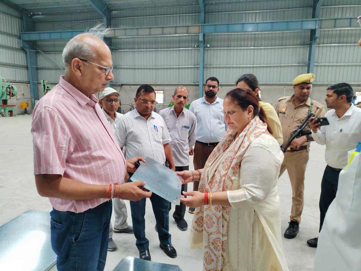 commissionerali's tweet photo. दिनाँक 04.06.2026 को डिफेंस कॉरिडोर, अलीगढ़ का निरीक्षण किया गया। https://t.co/XkukBkIu2f