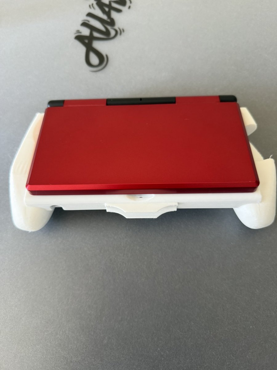 StonedModder's tweet photo. Like a glove https://t.co/7Ap2amo0LU