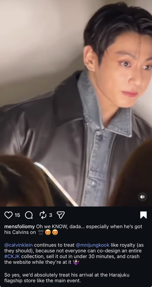 jkcolector's tweet photo. THE CAPTION HELPPPPP https://t.co/FPdgxKNYVX