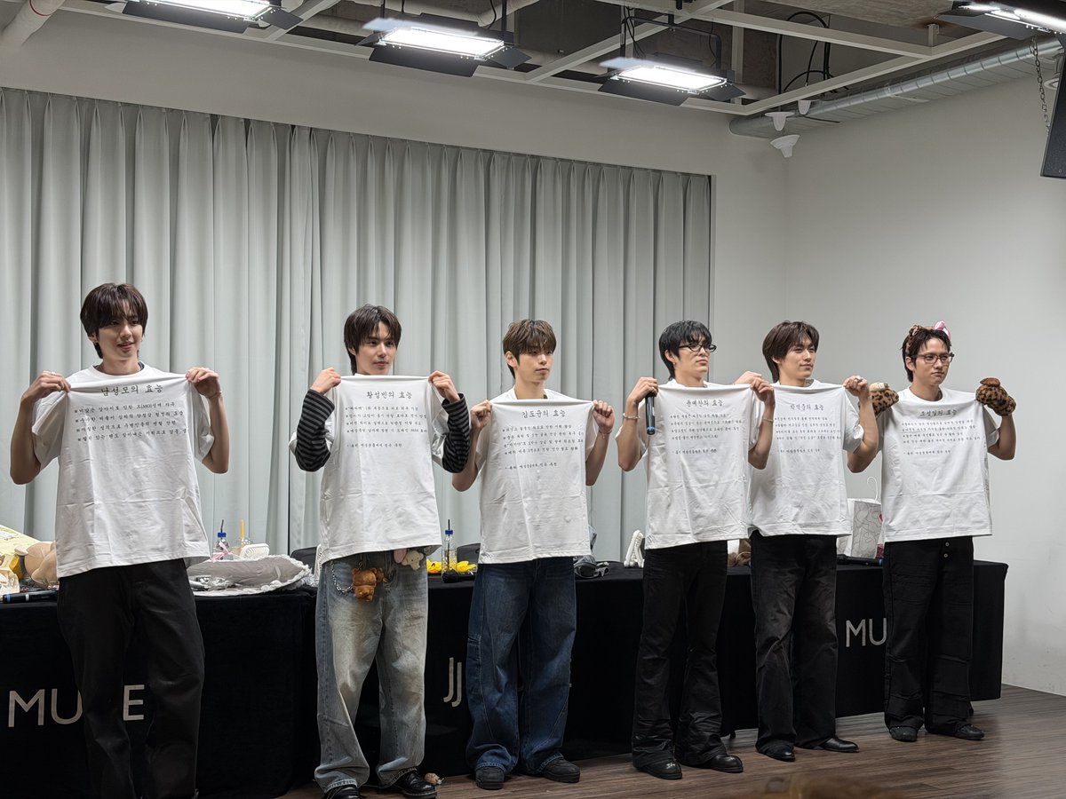 그레 tweet media