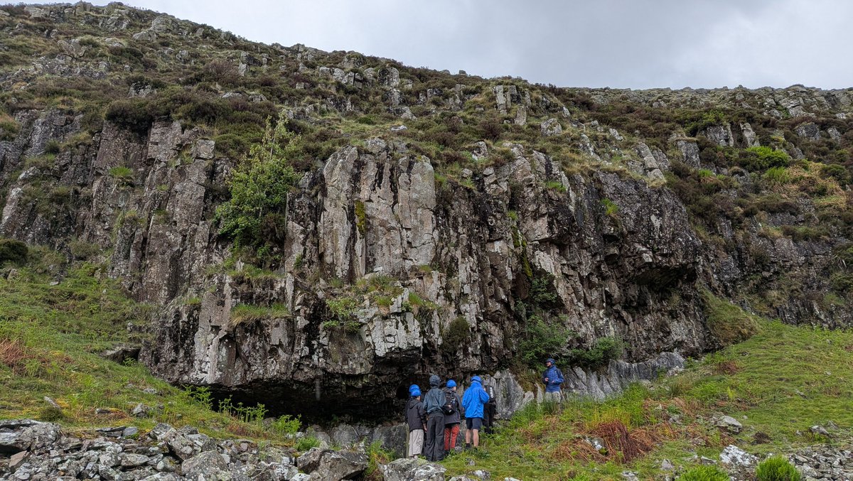 AGSB_Geology's tweet photo. Our year 12 field course was a bit soggy this year! We still managed to complete a great number of practical tasks and introduce our students to A level Geology field work. #Geoliday #ThinkGeology @agsb_official https://t.co/dcksJui2LJ
