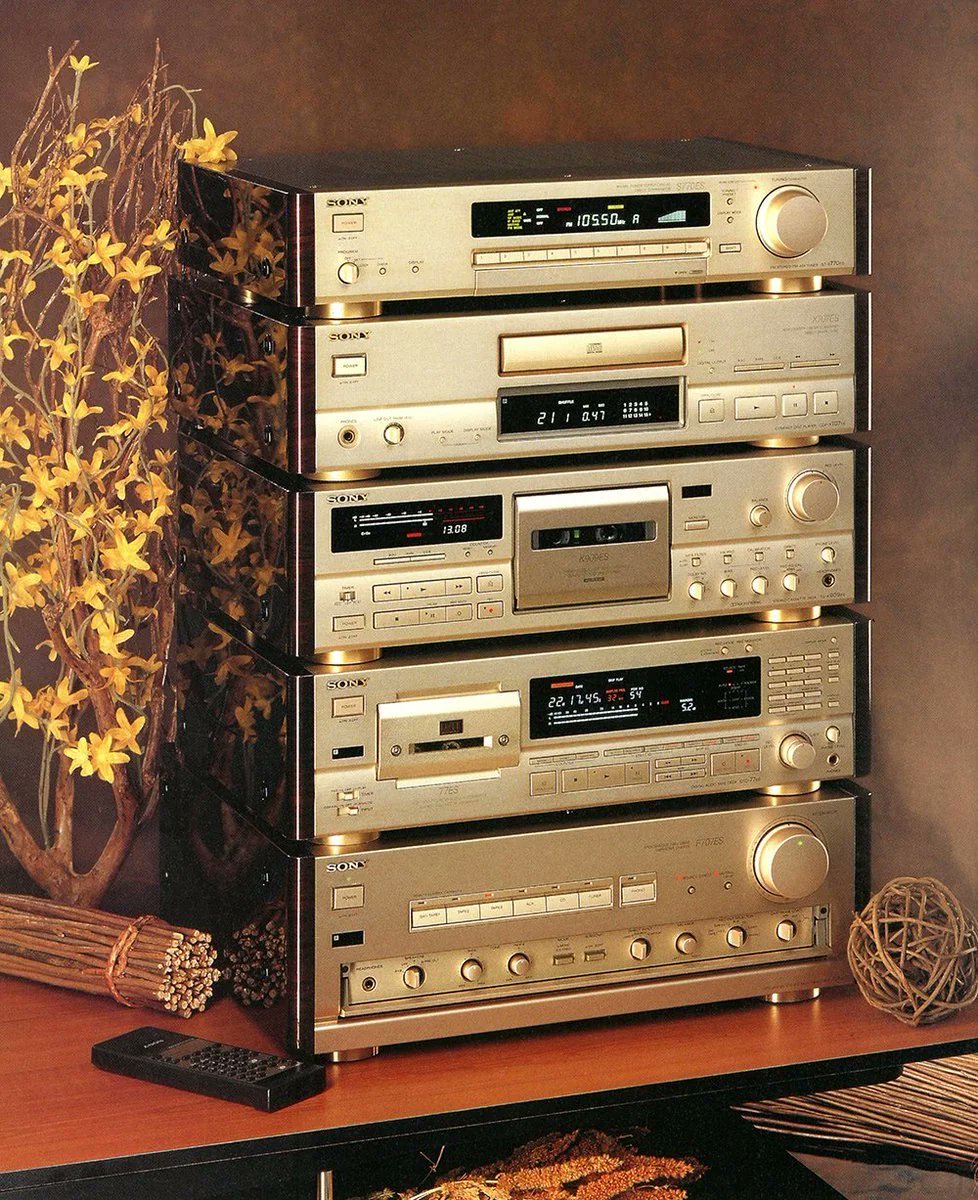 ObsoleteSony's tweet photo. Sony ES gear was gorgeous https://t.co/Lq3nwV1Y0C
