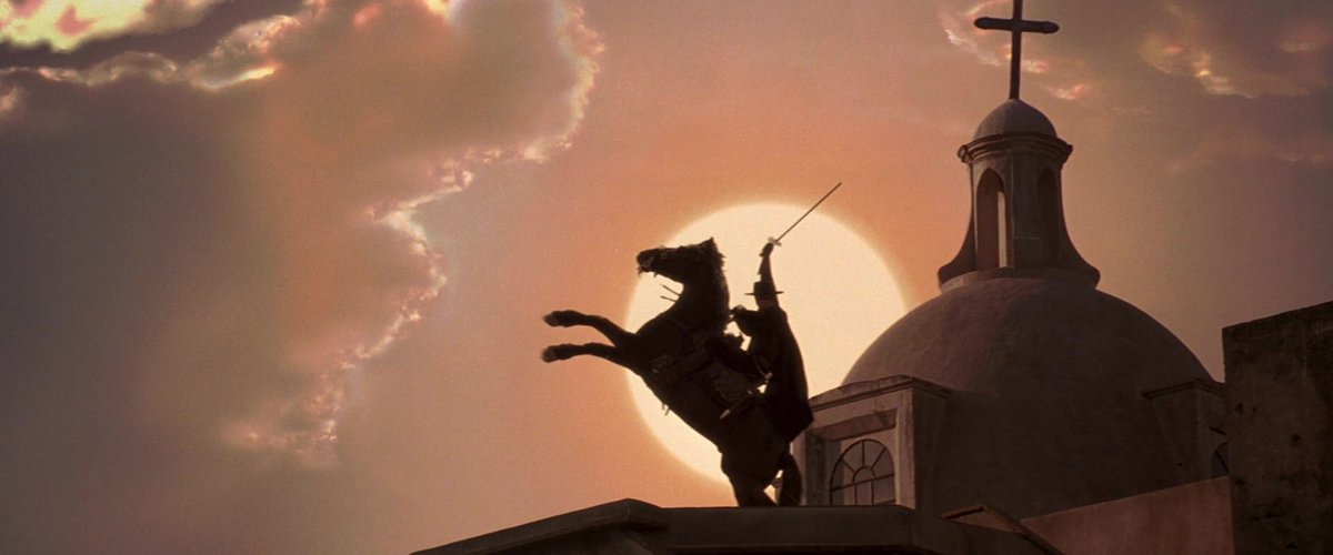 pavol_matula's tweet photo. This movie rocks. So fun, with real heart, chemistry, stakes, and weight. A true and proper action adventure blockbuster. #TheMaskOfZorro #FilmTwitter #FilmX https://t.co/JnEUoPdWcj