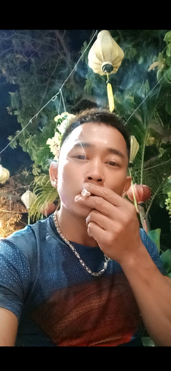 vinhan789's tweet photo. A này top trên tiktok nè https://t.co/gsyumuriCQ