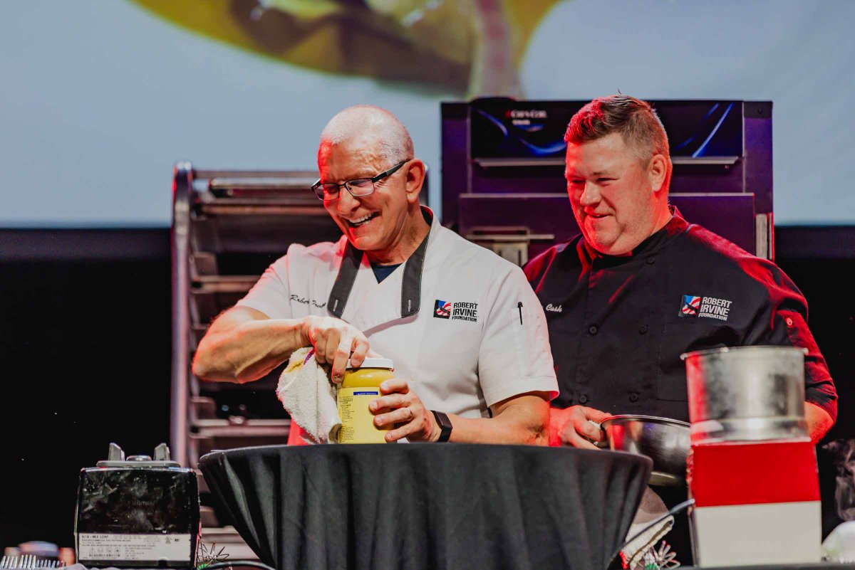 rirvinefound's tweet photo. Always a great time having the foundation and @RobertIrvine host events during Tampa Bay Wine &amp; Food Festival.  Great food and a fun time for our veterans and first responders.  Thanks for the ongoing support of our heroes.

https://t.co/RLEKQRIXQw https://t.co/N4REvO1b1d