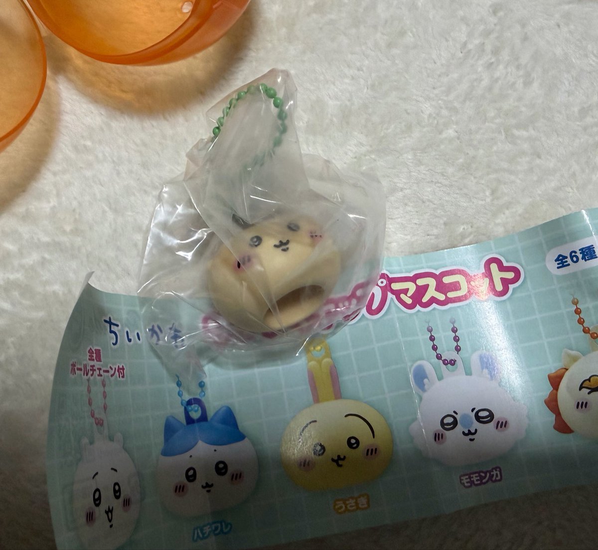 staaar_fish's tweet photo. ちいかわ　リップキャップマスコット

譲→くりまんじゅう
求→ちいかわ

郵送での交換希望です
宜しくお願い致します https://t.co/GKtV3njKzN