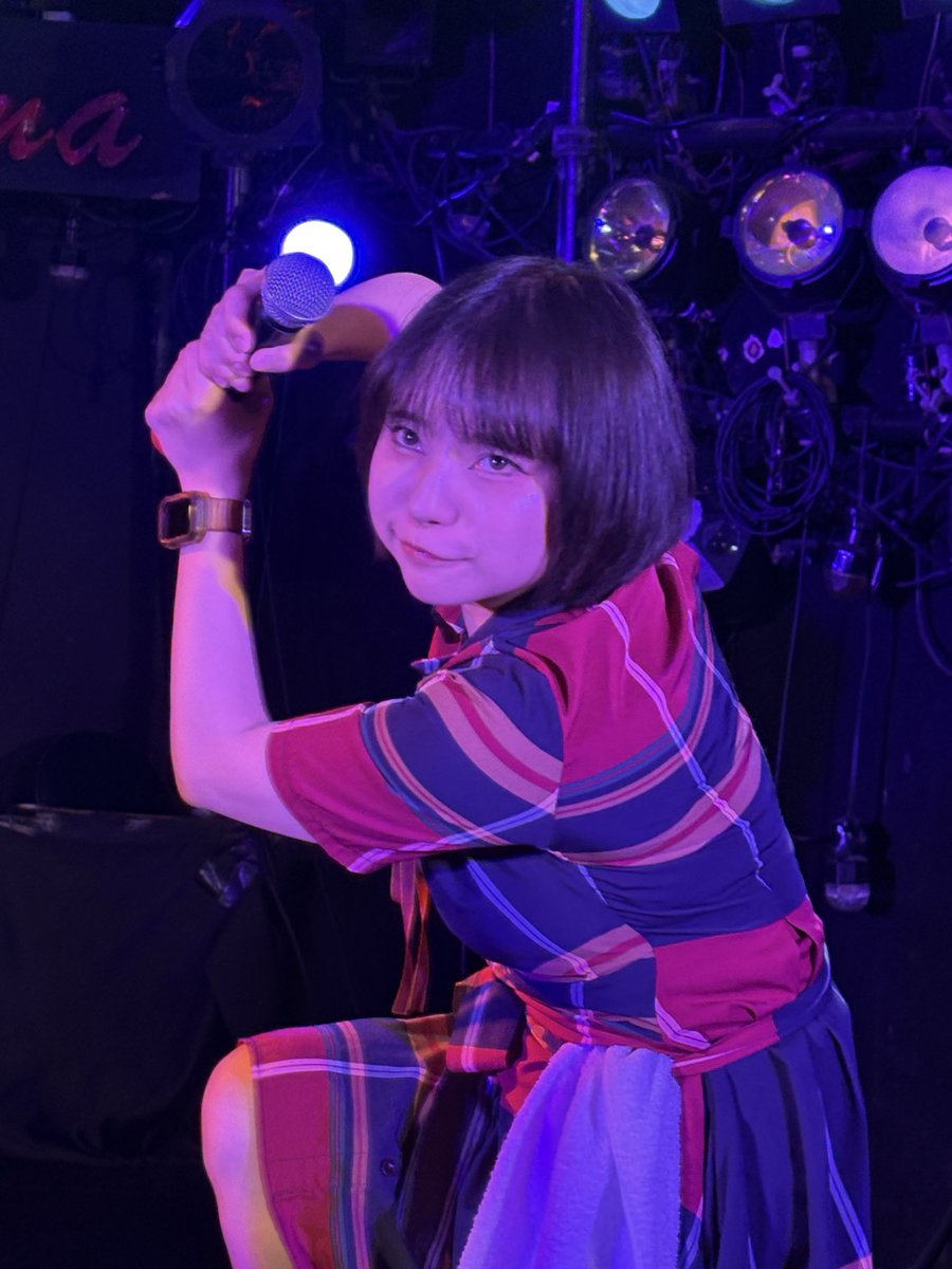 morio_x's tweet photo. 本日は渋谷ラママのるうずふぇすにて、なんちゃらさん。
時間は短いですけど続けて曲をやってトーク無しという形で、これはこれで良かったです。 https://t.co/fiKeHGAxSR