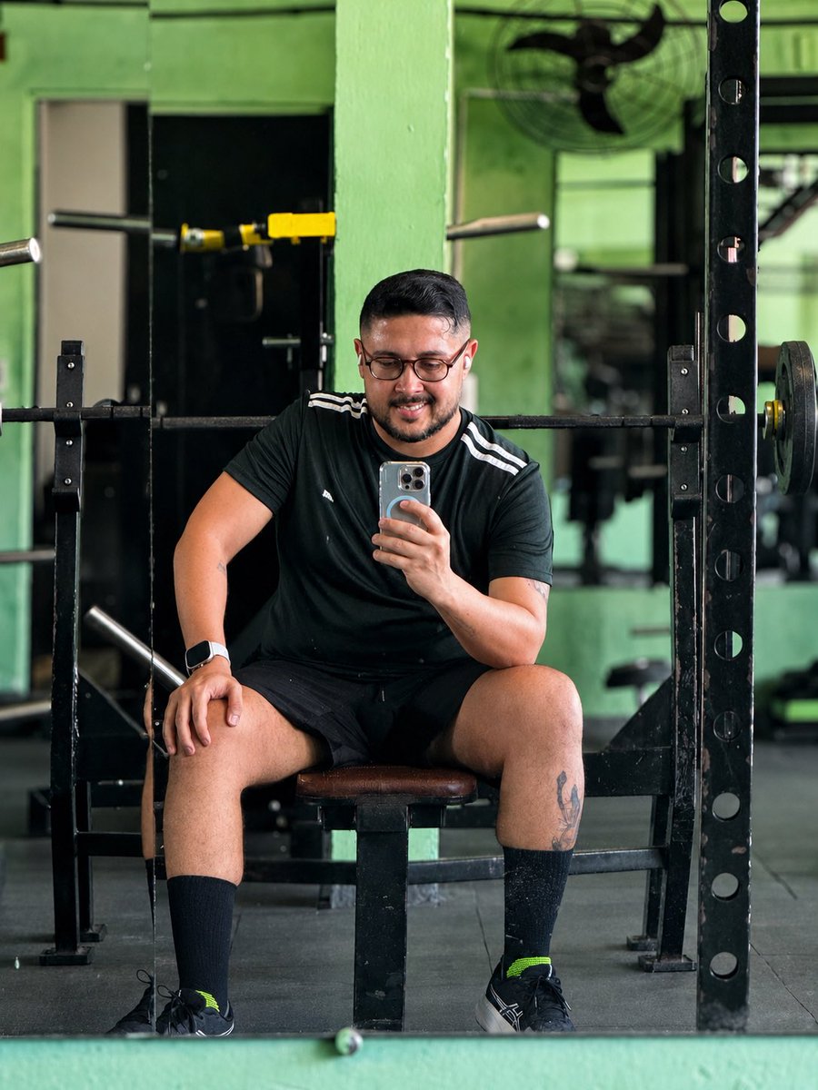 arcaitano's tweet photo. Ursinho carinhoso treinado 🤓 https://t.co/YMNLIt13pK