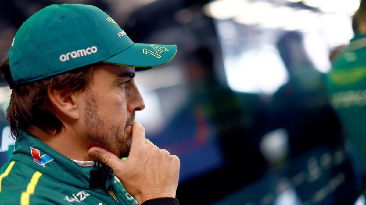 Nachez98's tweet photo. 😨 El mayor miedo de Fernando Alonso que le podría arruinar el GP de Mónaco: LA CAJA DE CAMBIOS

💢 "Si aparecen los problemas de reducción de marchas aleatorias o bloqueos traseros que vimos en Miami me iré AL MURO en la primera frenada"

🙏 "Hemos trabajado duro en estas 2 últimas semanas para arreglarlo y Mónaco es la gran prueba"

👉 "Sé que la Q3 significaría un salto muy grande, pero lo intentaremos, creo que es demasiado optimista pero mañana lo veremos en los libres"

📰 @Auto_Racer_it