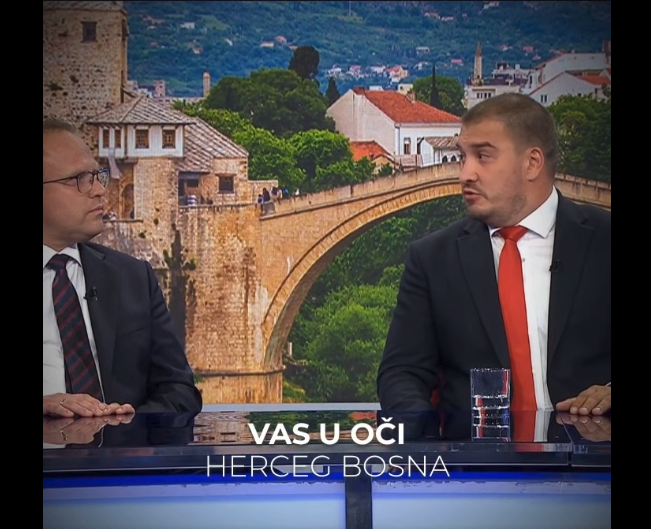 drnislija's tweet photo. Kakav "tour de force" Harisa Zahiragića. Konačno da neko, poslije toliko  godina, argumentovano, britko i iz dominantne retoričke pozicije skreše u  brk istinu političkom Zagrebu i to baš u Zagrebu! Bravo! https://t.co/7VEl8O4faN