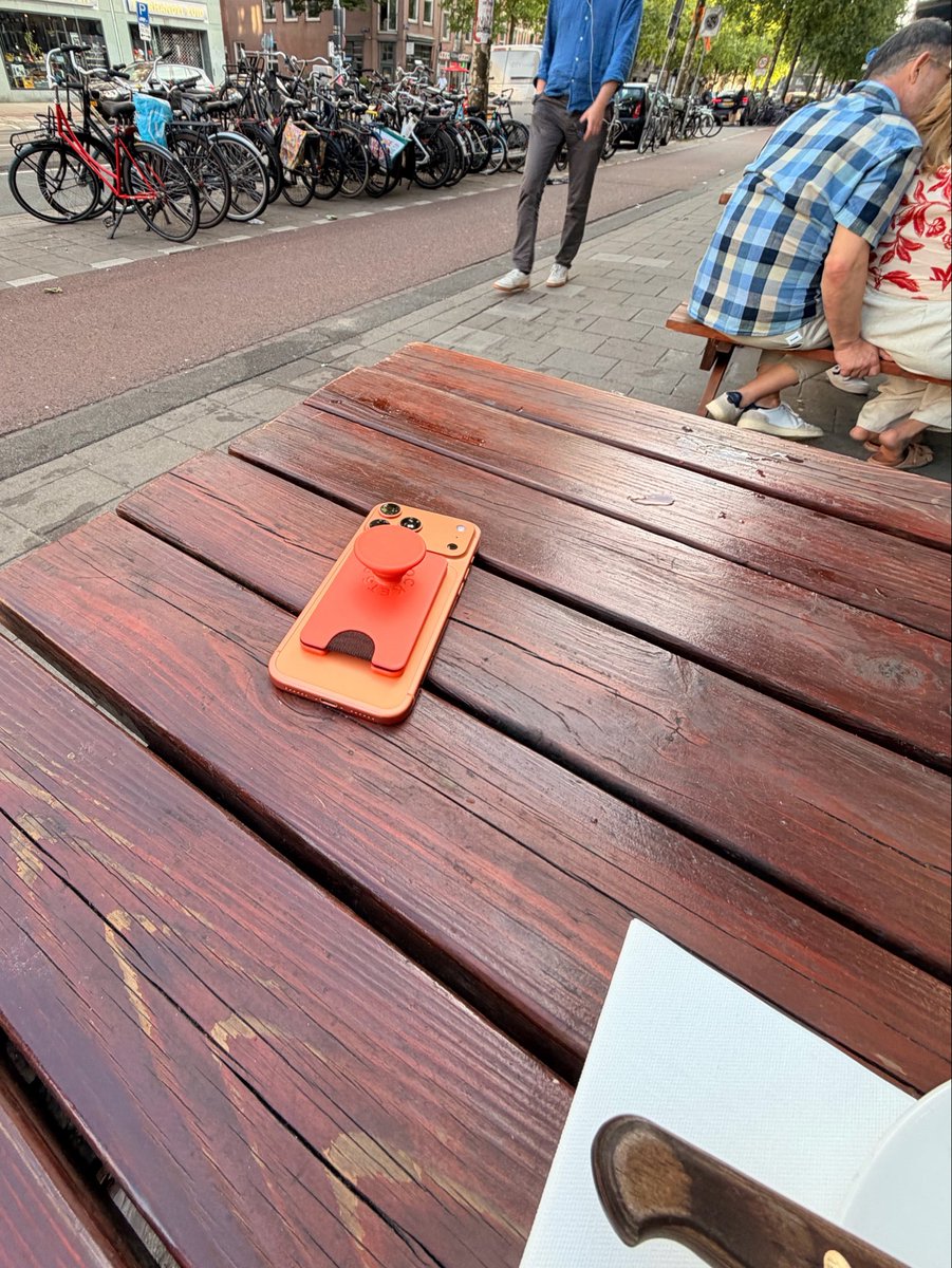levelsio's tweet photo. Relatedly this guy tried to snatch my phone in De Pijp, Amsterdam

Came within 5cm then I pulled it away

🤔 https://t.co/QDqyRy7p0L