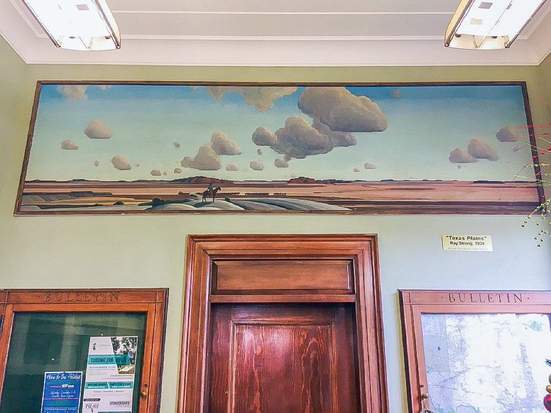NewDealMurals's tweet photo. Decatur, Texas Post Office
Texas Plains - Ray Strong (1939)
Photo by Leslie Thompson https://t.co/KJIH3bVgac