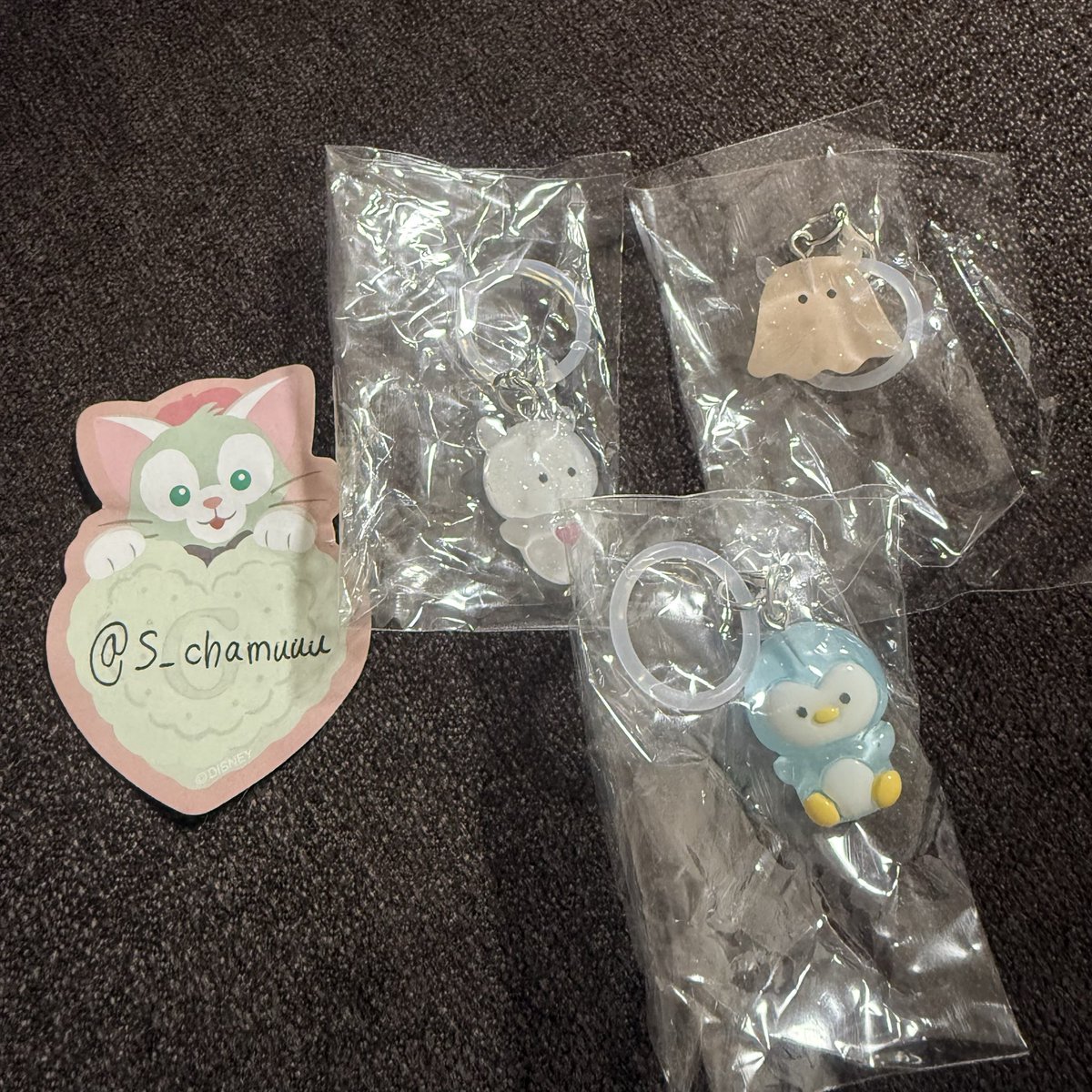 S_chamuuu's tweet photo. @0

【交換】つぶらな瞳の仲間達 mineチャーム マインチャーム めじるし ガチャ

譲┊︎くりおね めんだこ ぺんぎん
求┊︎ご提示ください

郵送にて交換希望📮
まとめての方優先させていただきます。
3:2の比率違い可能です◎ https://t.co/MJZc9SAWsJ