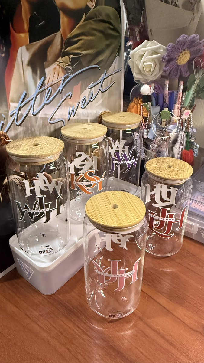 0713studio's tweet photo. SVT glass cups are available for preorder! ✨🩷🩵

🛒 Pre-order Form: https://t.co/EUWrgad6bU https://t.co/wzsVAesX33
