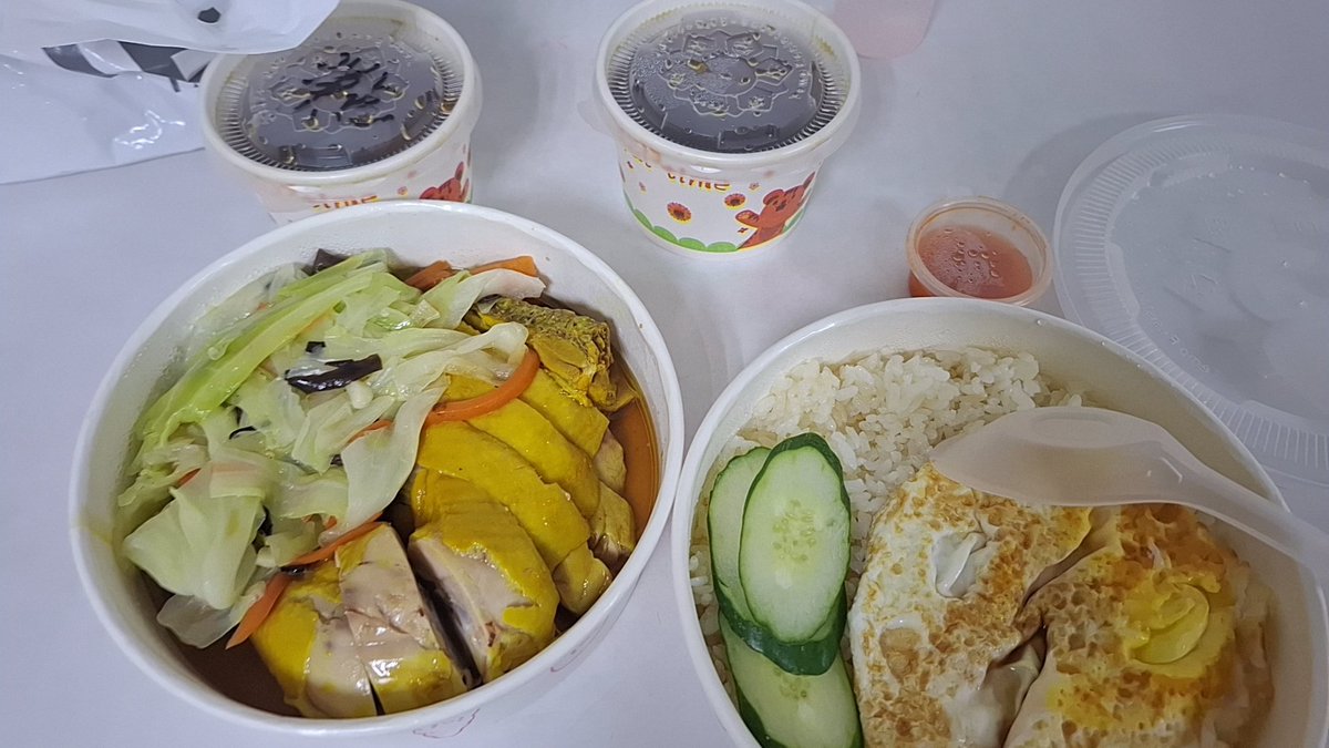 WinterR41641's tweet photo. 十年前，一場血汗淚的花樣年華裡，帶著神秘和性感暗黑的七顆星，降臨在一片荒蕪的廢墟，七個人的腳步走過的地方，逐漸的寫下一段段篇章，為這片荒蕪迎來春日，承諾是刻在骨子裡的DNA，陪伴度過著荒唐的Fake Love風暴，告訴所謂的IDOL=I DO LOVE MYSELF 的意義，原本帶著靈魂的紫色，賦予了紫愛你的熱情 https://t.co/fQZawYUrUu