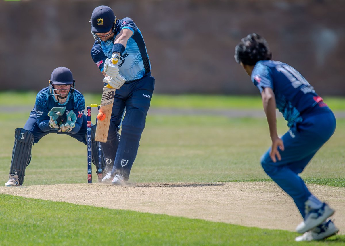 scottphillipsd1's tweet photo. First month of the season 🏏 https://t.co/KAAHf1ZZ2a