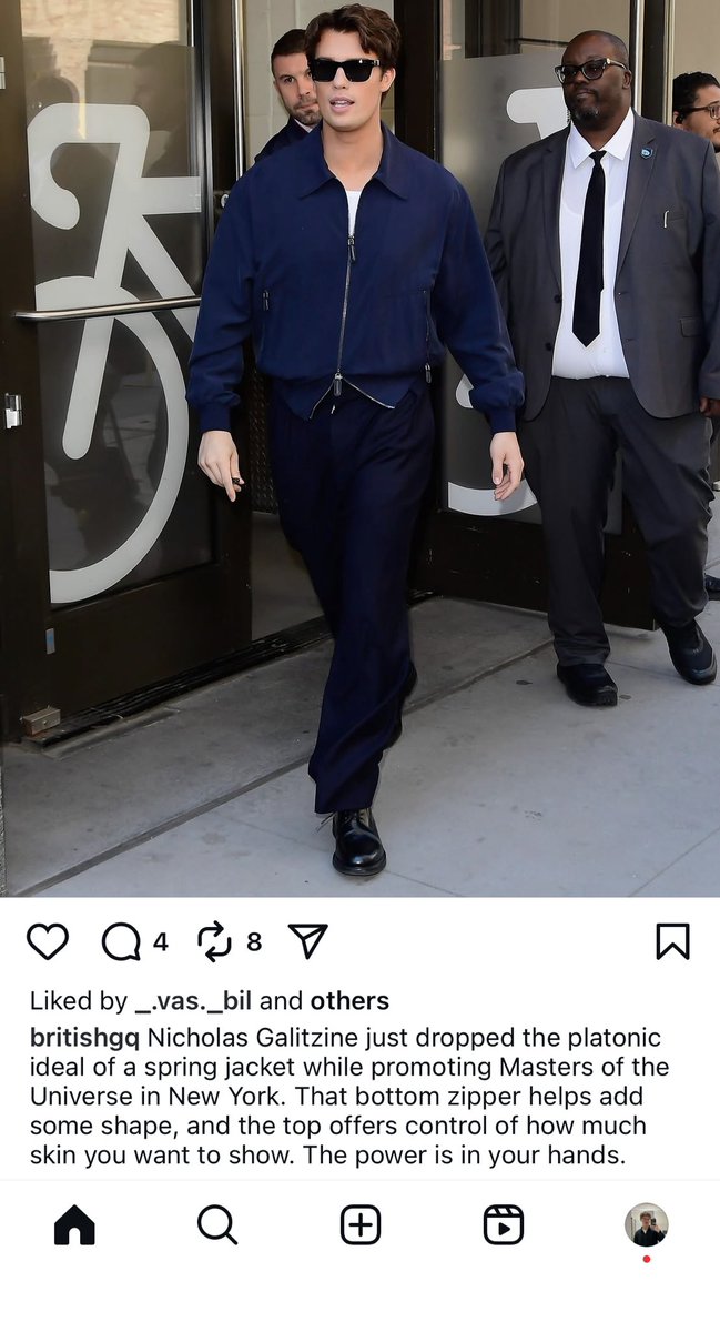 pattiecain's tweet photo. how is this the state of fashion journalism? what the fuck does this mean? https://t.co/Bhj7tRR4LT