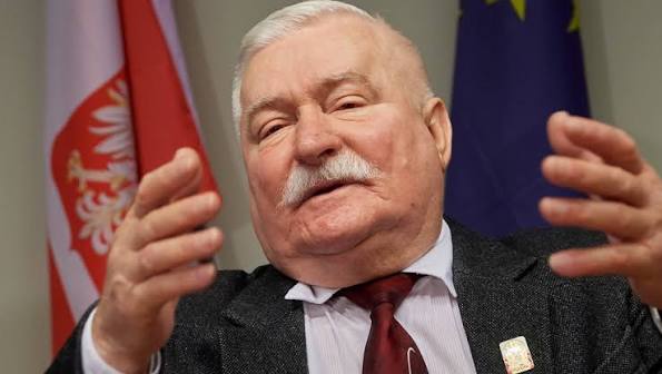 AnwilBoss's tweet photo. @J74Jacek Jesteś kapusiem jak twój idol TW. Bolek 🤣🤣 https://t.co/gL2EU82OYk