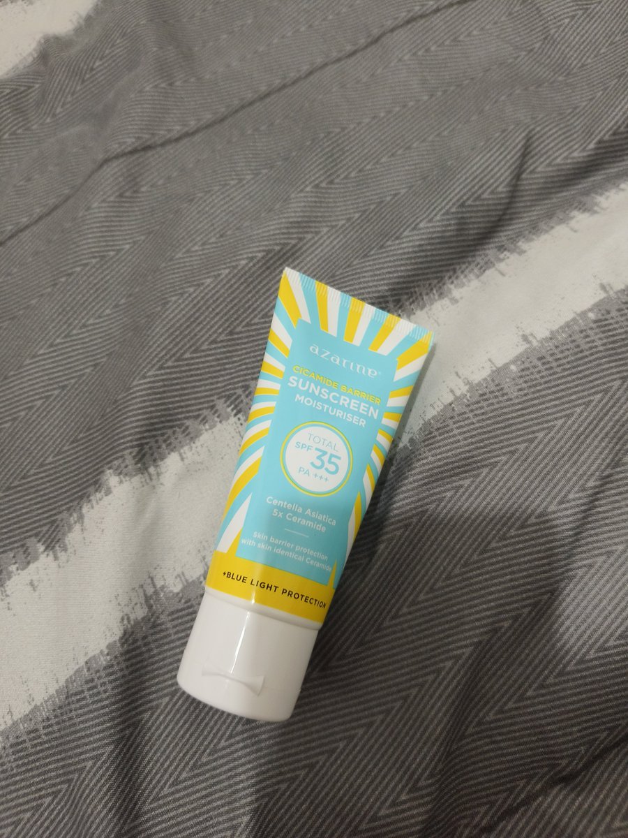 bibliophileeca's tweet photo. WTS want to sell skincare ori official store🙌 
📍bogor
 bisa oren ya🍊

• npure clay mask isi 85% exp may 28
   💸45k
• sunscreen azarine isi 80% exp may 28
   💸20k
• dazzle me prime + set isi 95% exp jun     
28 💸30k

#wts #wtb #zonauangㅤ
#zonajajan #komunitasmurahmurah https://t.co/5pc7nqrG31