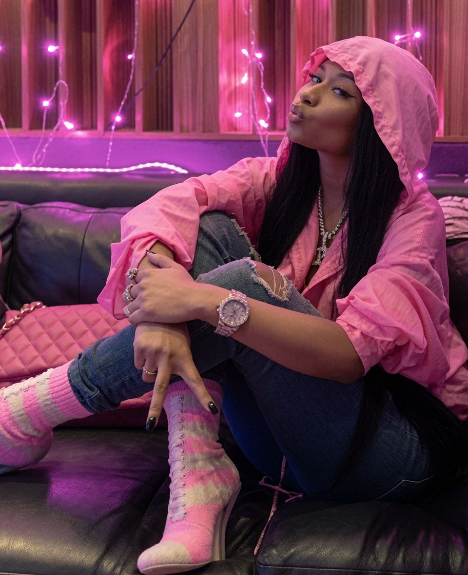 FeelTheBass86's tweet photo. Barbz, keep streaming Nicki’s music and don’t let up not even for a second. Show these people exactly what we are made of

Jay-Z and Roc Nation don’t scare anyone. The lies they’ve pushed for years are crumbling in real time. No one should fear him. He is not God. He has no power https://t.co/0w9OSL2Xm0
