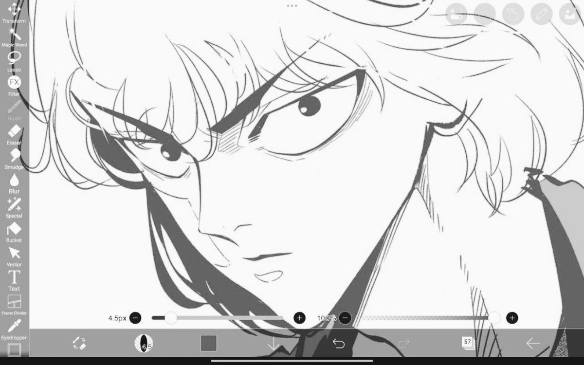 masterlynx0's tweet photo. なぜか分からないんだけど、横顔をラフで描くのが昔から好き。笑

今日はペン入れが早めに終わったので、最近試している描き方でゴエモンを描いてみました。

自分でも少しずつ絵柄が変わってきてる気がするし、前より表現もだいぶ誇張気味になってきてる気がする。笑

たぶんいろんな絵柄や表現を試すのが好きすぎるんだと思う。
実験するのが本当に楽しい。笑