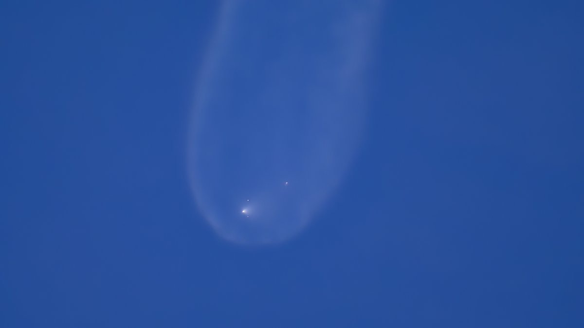 CandJImages's tweet photo. 🚀@spaceX Falcon 9 @Starlink 10-43 6/4/2026 @6:26am ET

Frame Grabs from Video

By Chuck Briggs for @SpaceflightNow https://t.co/g4KrzLzgYs