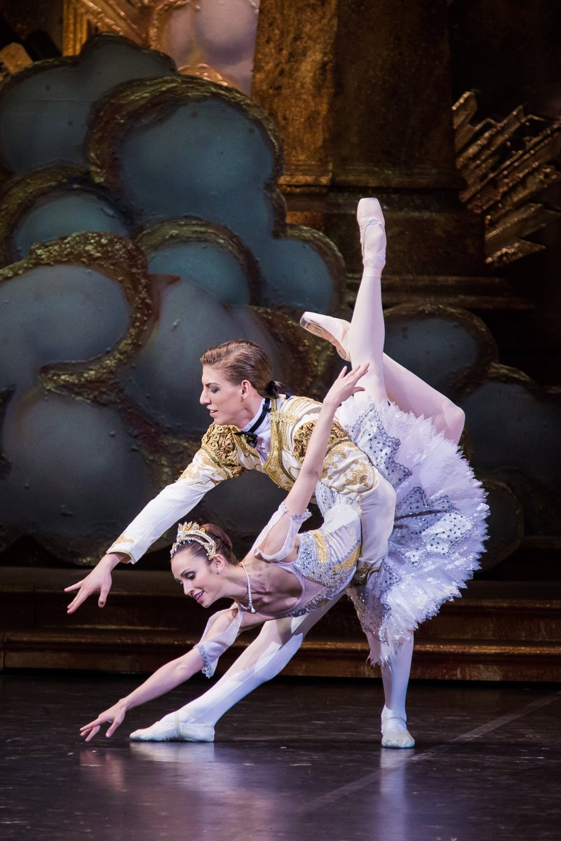 OperaBudapest's tweet photo. Sleeping Beauty awakes: the Hungarian National Ballet revives Sir Peter Wright's coreography first presented at #operabudapest in 2016.
#ballet #sleepingbeauty #revival https://t.co/wlsd0894cB