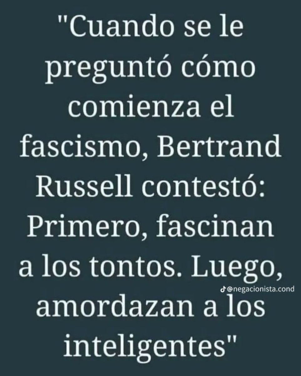 CSARPL3's tweet photo. @Subero78 Imaginarios el daño ke están haciendo estos liberales de mierda en nombre d la libertad. Éstas comidas de coco la gente se las toma en serio y así tendrán súbditos leales durante generaciones. Nada cualifica a éstos engendros fachas a impartir estas charlas como mantras sectarios https://t.co/zQk6yqcmWb