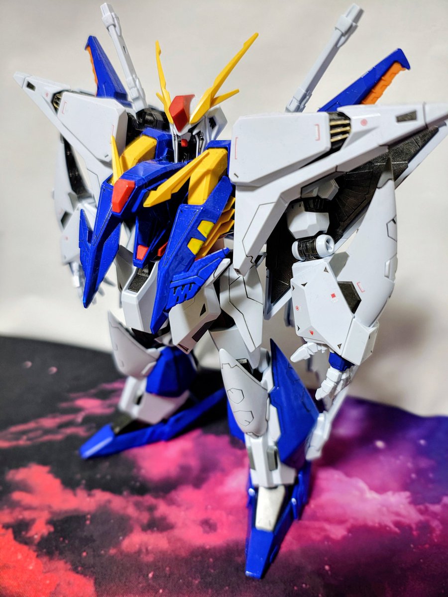 outeronegames's tweet photo. やっぱりクスィーガンダムってカッコいいよなぁ。最初はあんまりいいと思わなかったんだけど、段々カッコよく感じてきてプラモ買うまでになったんだよな。シンプルなバルバトス系とは真逆みたいなデザインだけど好きなんだよな。
#ガンプラ
#クスィーガンダム https://t.co/MqHui9ChxZ