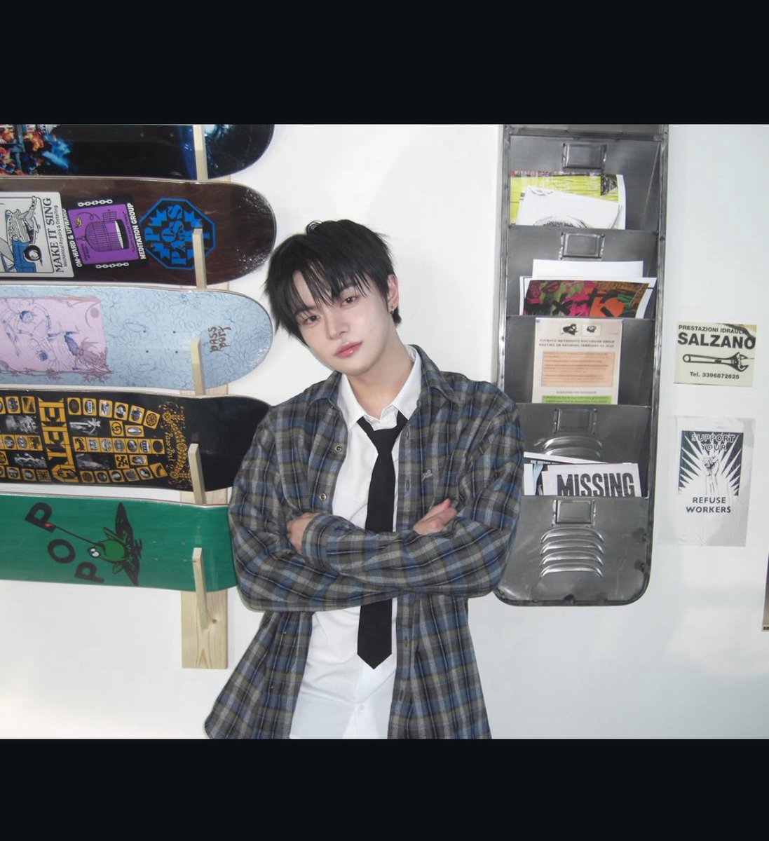 love_memore1's tweet photo. 셔츠에 넥타이가 그냥 퍼스널 이심 https://t.co/CcSguFjYrs