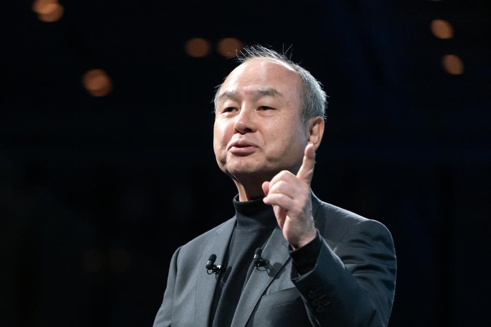 Forbes's tweet photo. Masayoshi Son’s Net Worth Down $13 Billion As SoftBank Shares Slide—Loses Asia’s Richest Title To Ambani
https://t.co/o6Bc1U6kzX https://t.co/QWWWL2xlwl