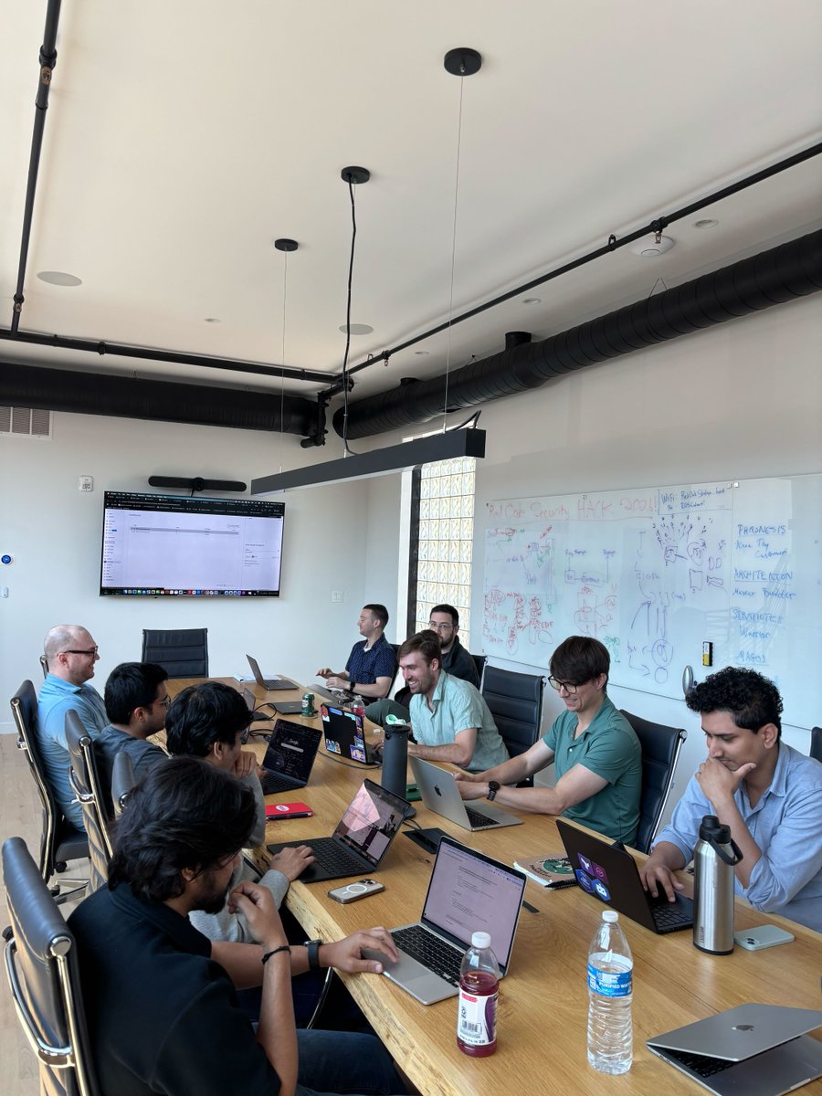 redoakstrategic's tweet photo. This week's Lunch &amp; Learn focused on turning data into insights 📊

We explored how Amazon Quick helps teams move from raw data to dashboards, visualizations, and actionable analytics on @awscloud 💡

#AWS #AWSPartner #AmazonQuick #DataEngineering #Analytics #CloudComputing https://t.co/sEp4Q5xqr8