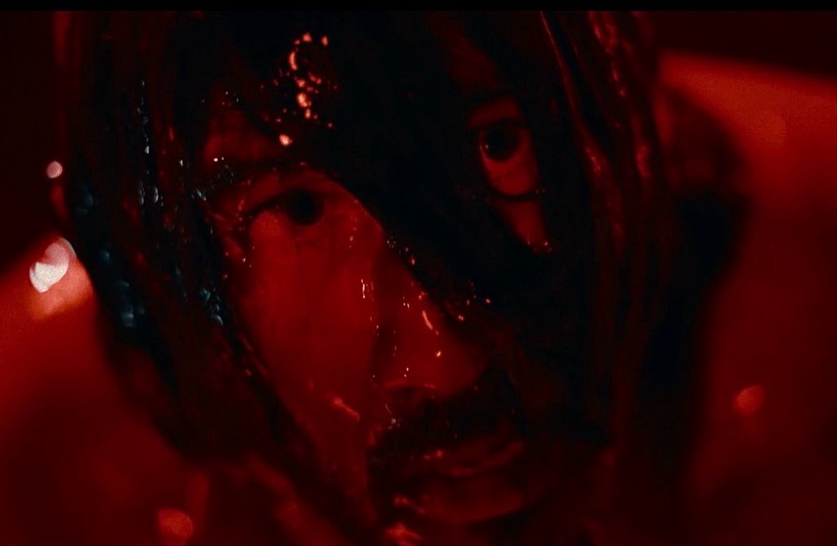 _LOVERiplier_'s tweet photo. he’s addicted to serving face while drenched in blood https://t.co/QcO8Fl7hna