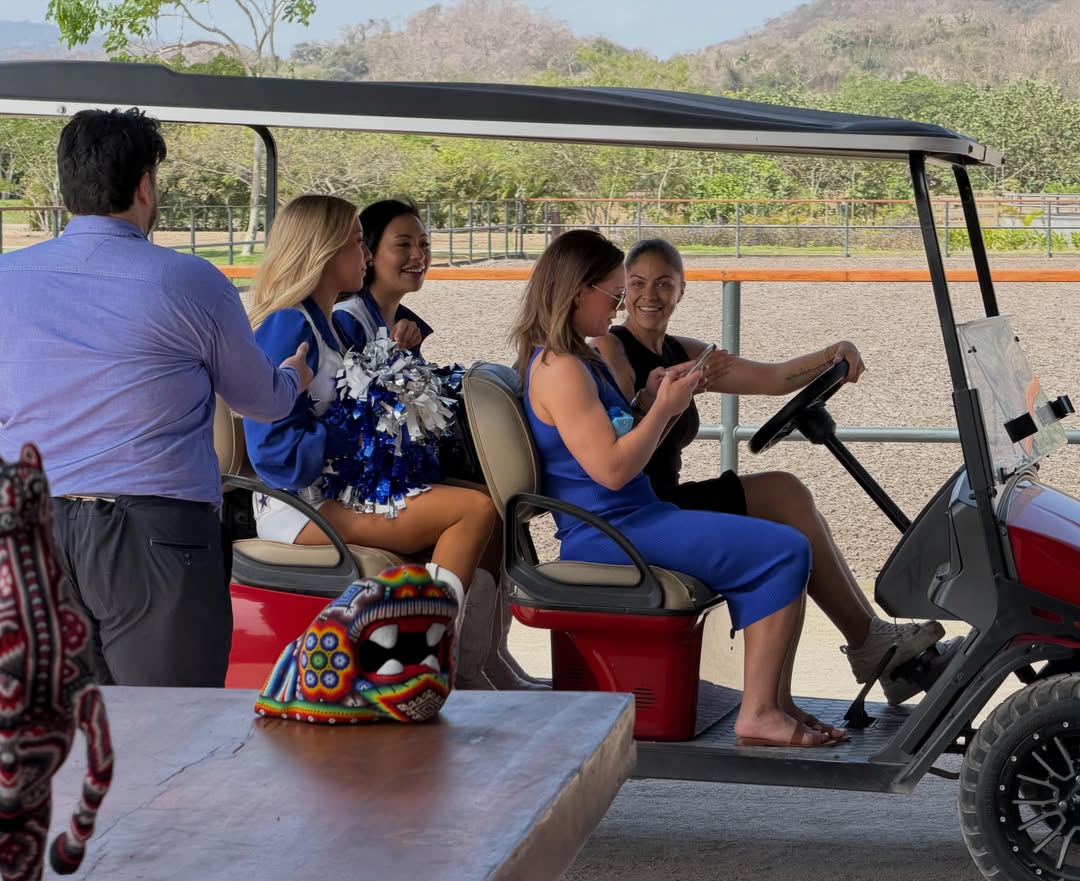ENrouteComm's tweet photo. Nayarit continues to shine on the international stage ✨🏈

This week we coordinated a major tourism and media activation with Riviera Nayarit, Nayarit and the Dallas Cowboys, which included a visit from the Dallas Cowboys cheerleaders and Dallas-based media outlets. https://t.co/nfp1sLIjaE